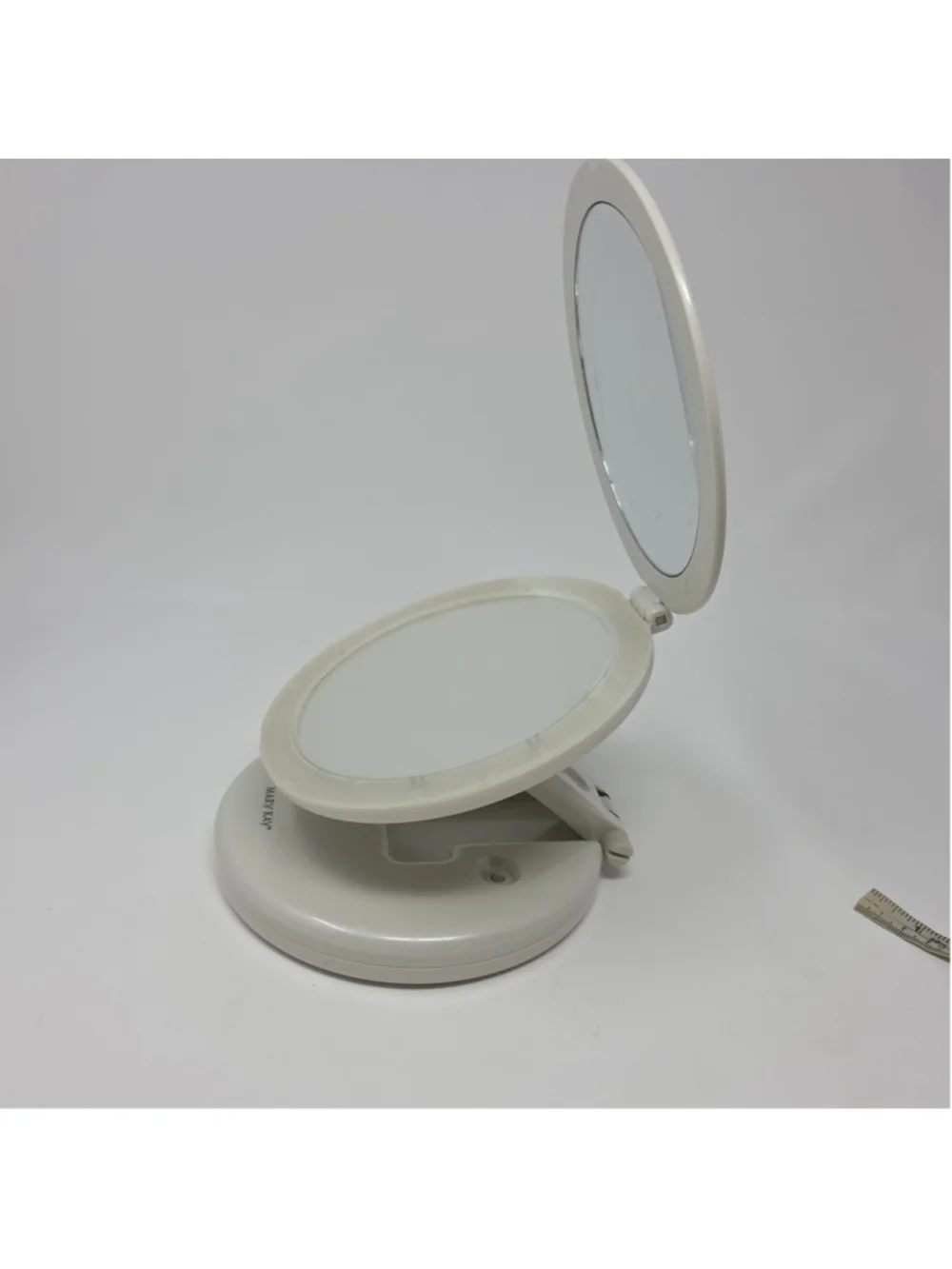 MARY KAY Vtg Lighted LED Double Folding Magnified Vanity Travel Makeup Mirror